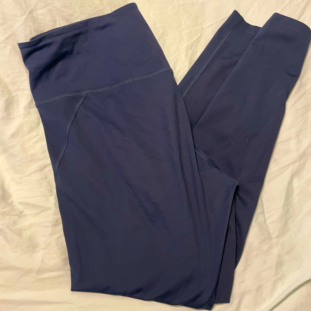 Navy cropped Girlfriend collective leggings